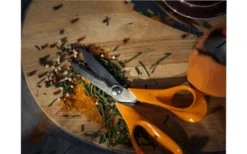 Tijeras De Papel Fiskars Classic 17 Cm -Hogar General Tienda 755465 5052524